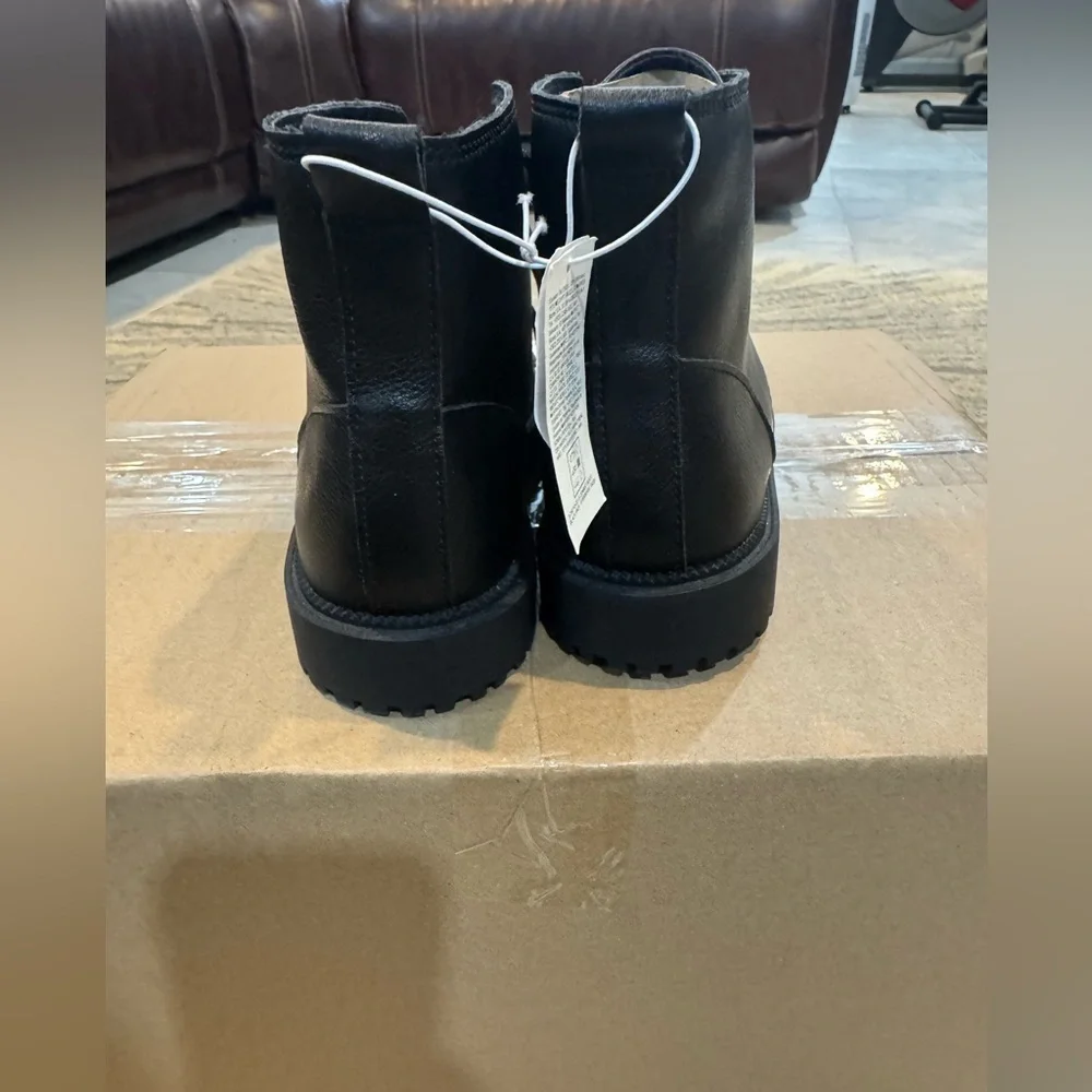 Old Navy EUC Girls Kids' Faux-Leather Lace-Up Combat Boots Black Sz 3